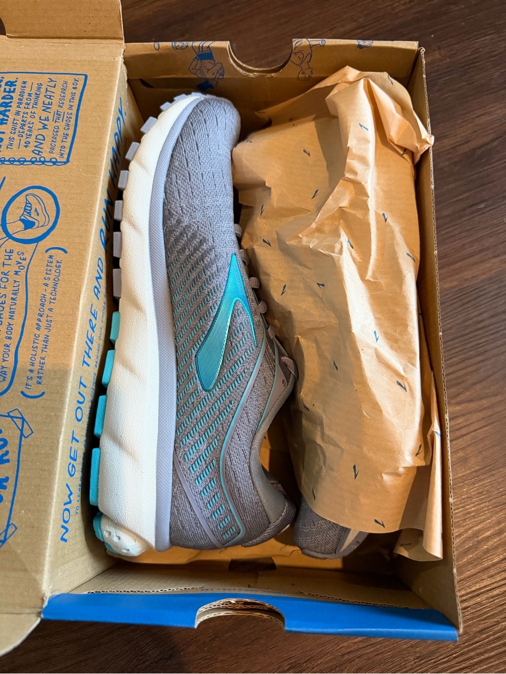 Brooks Ghost 12 Women's Gray and Teal Running Sneakers - 9.5
